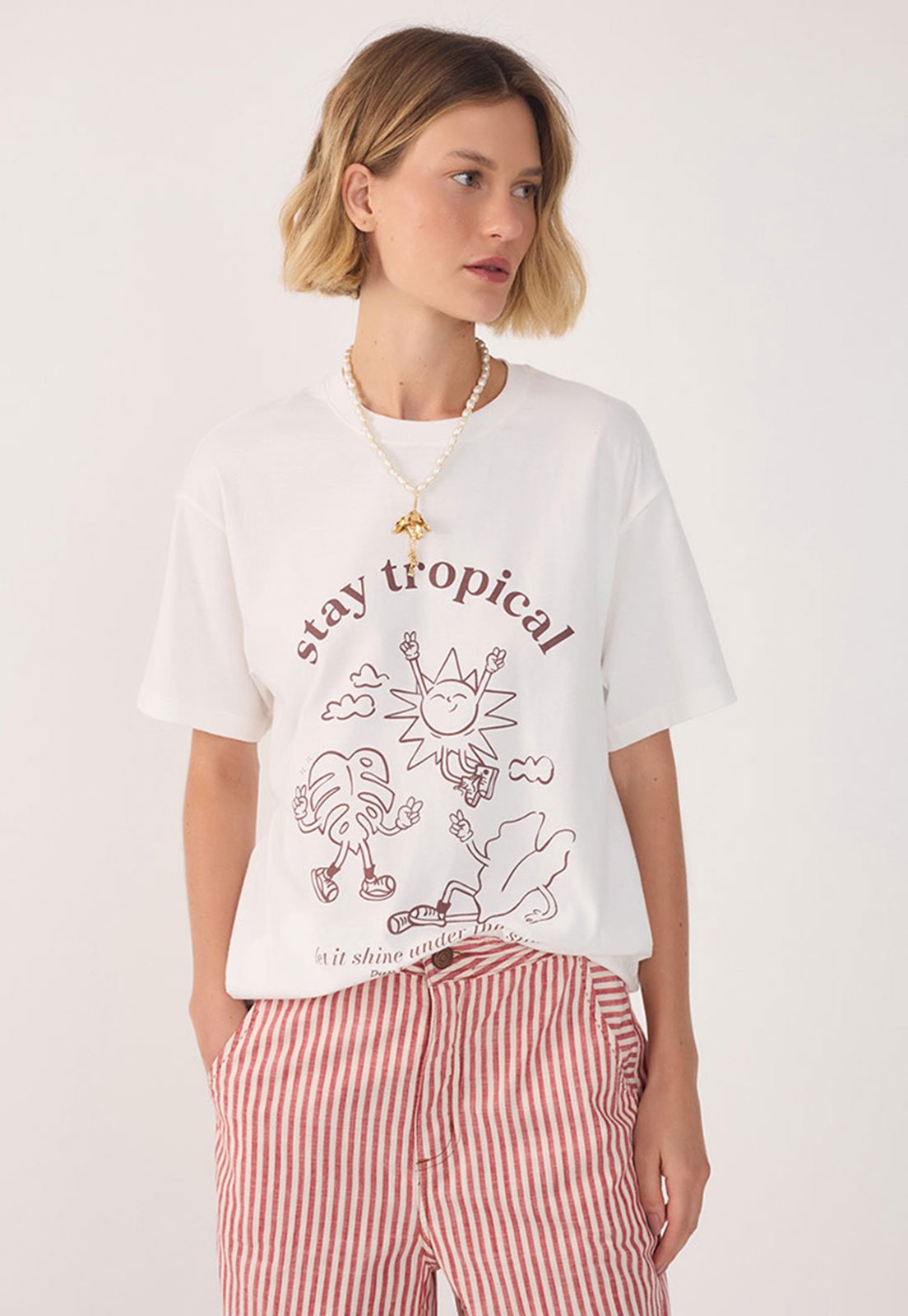 Camiseta Dress To Reta Stay Tropical Branca