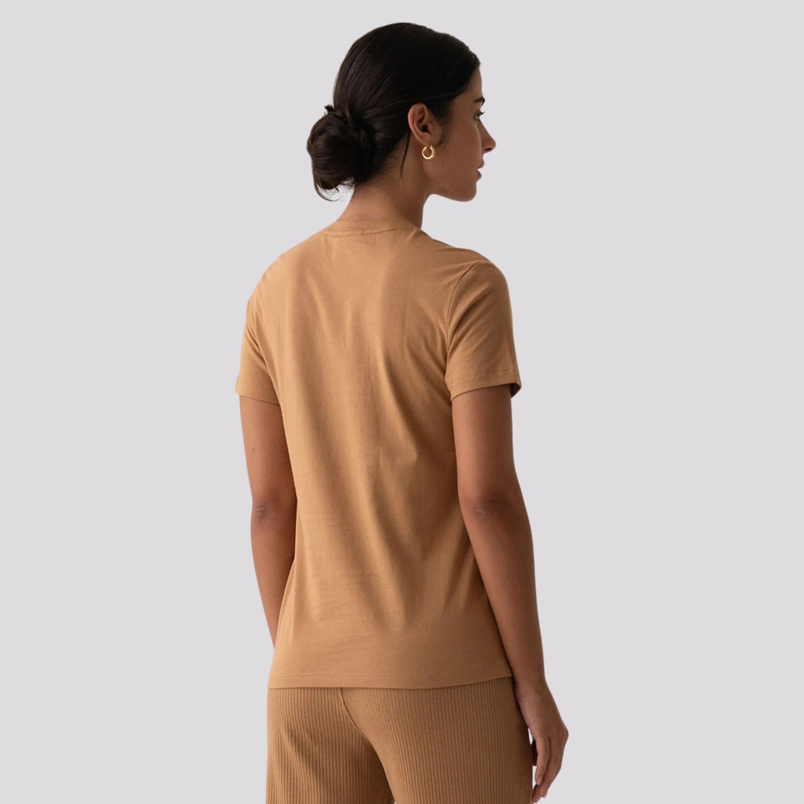Vista 3 Camiseta Fila Basic II Feminina bege Fila bege