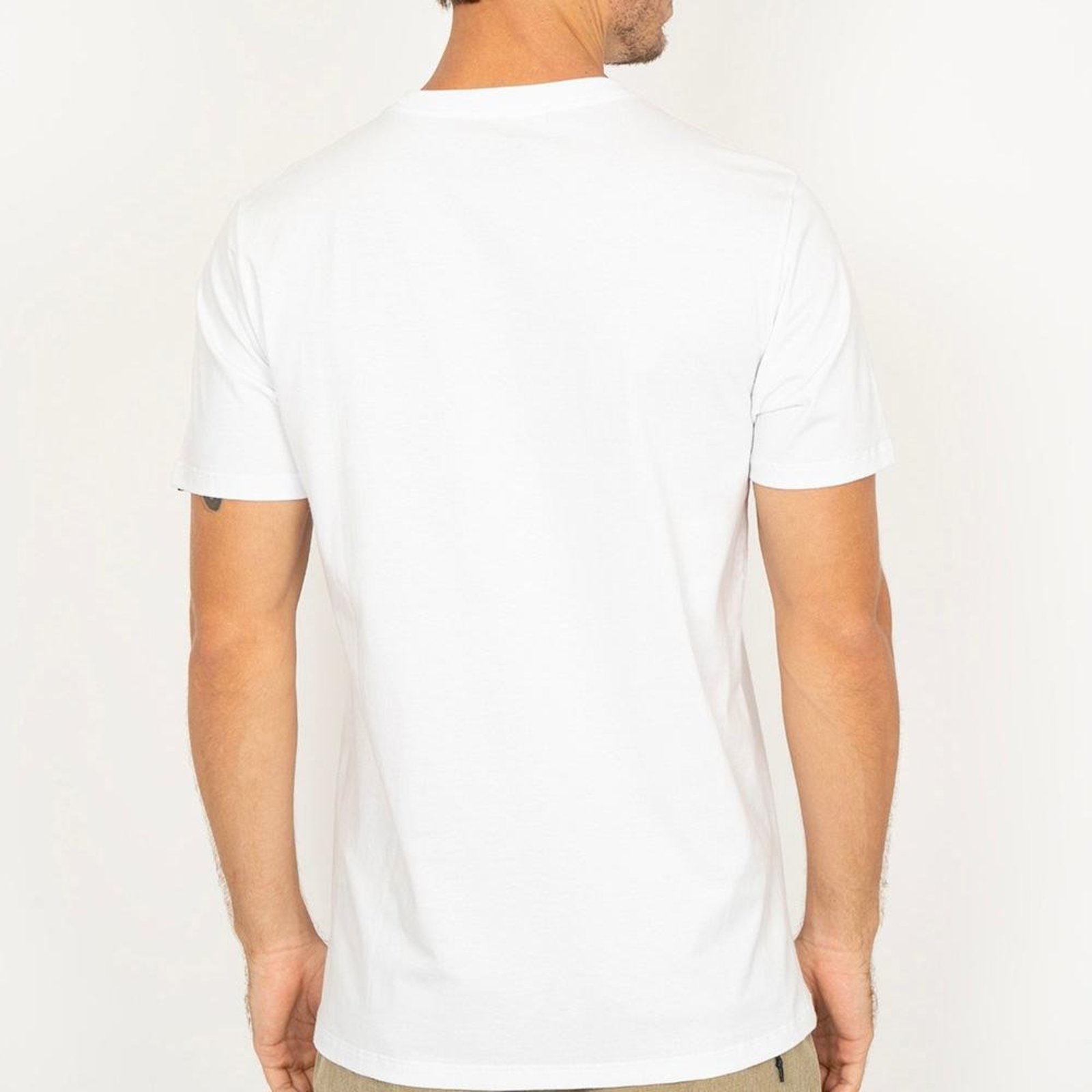 Camiseta Quiksilver The Void WT26 Masculina Branco