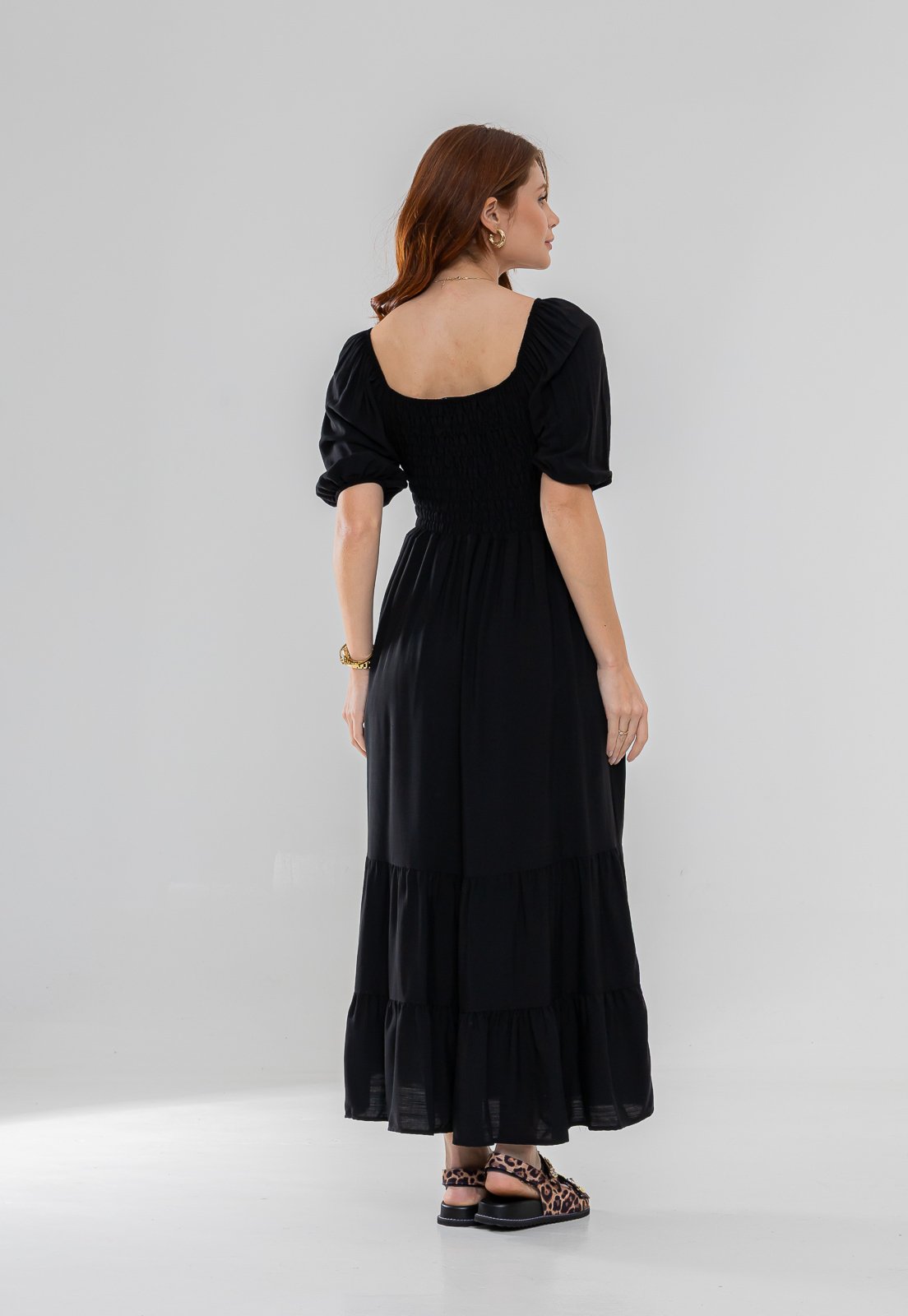 Vista 3 Vestido Aura Miranda Viscolinho Liso preto preto