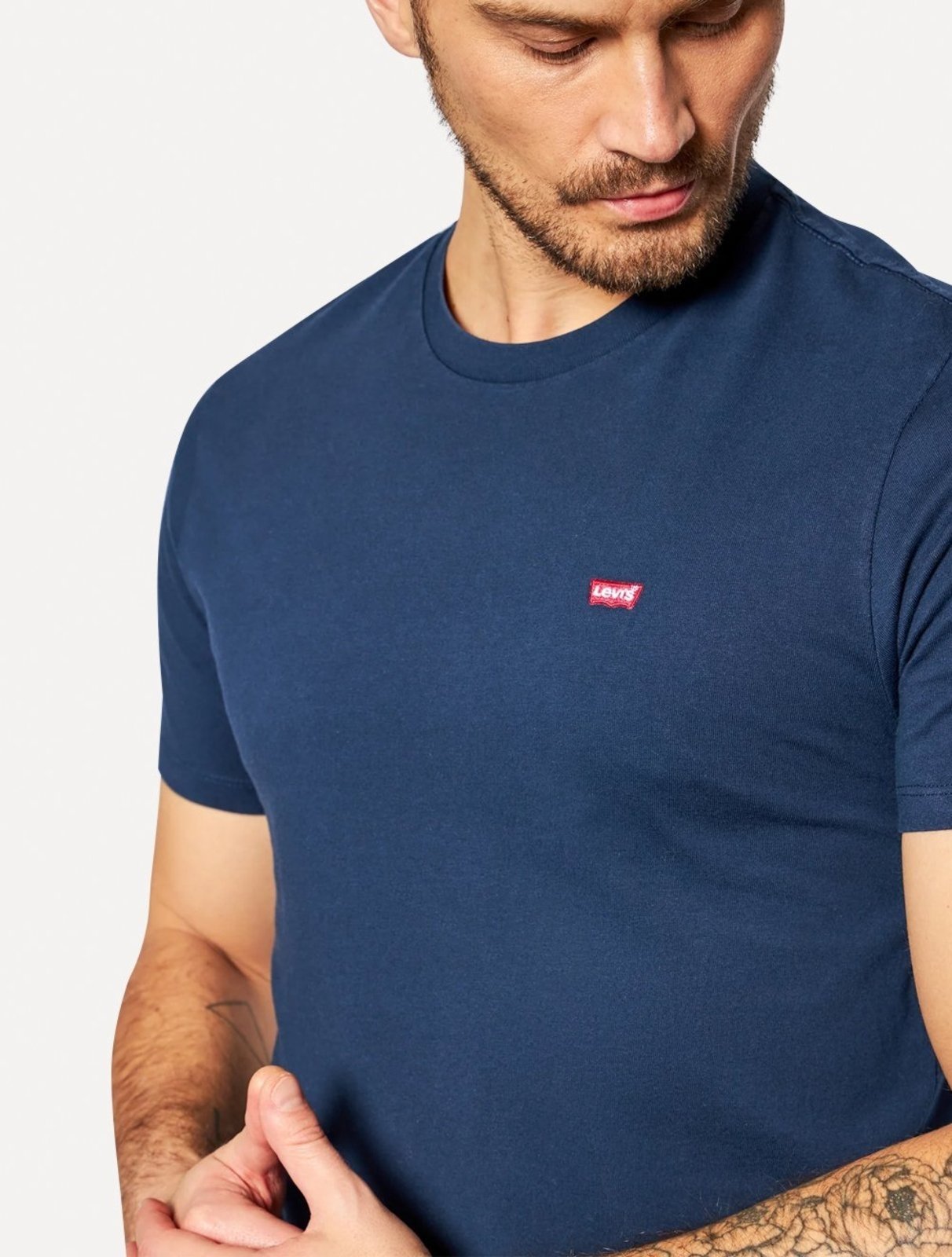 Vista 3 Camiseta Levis Classic SS Original HM Marinho azul Levis azul