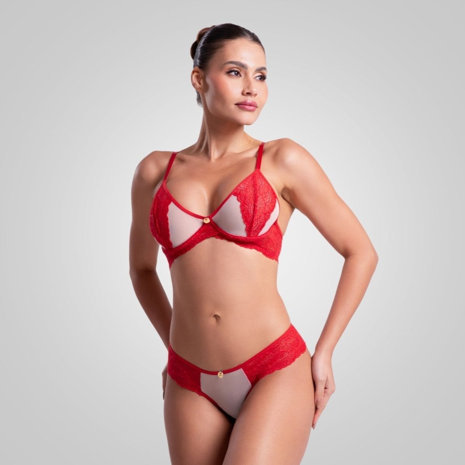 Conjunto Renda e Tule Sem Bojo Fio Dental Sexy Calcinha e Sutia Sara Vermelho