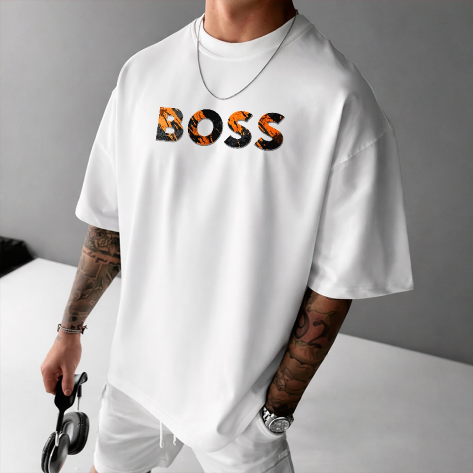 Camiseta Oversized Boss Estampa Texturizada Estilo Conforto Branco
