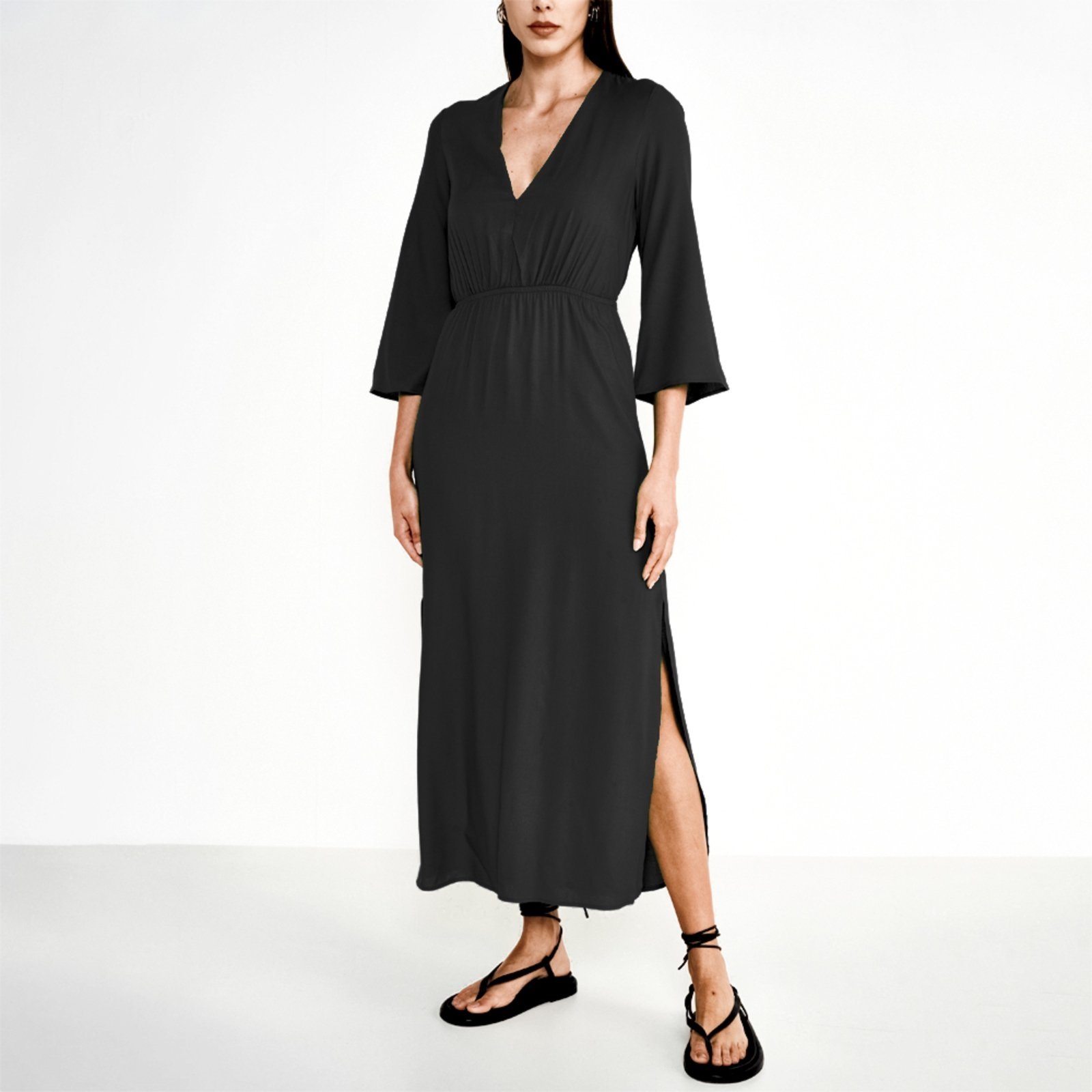 Vista 2 Vestido Midi Colcci Recorte Fenda Ou25 Feminino preto Colcci preto