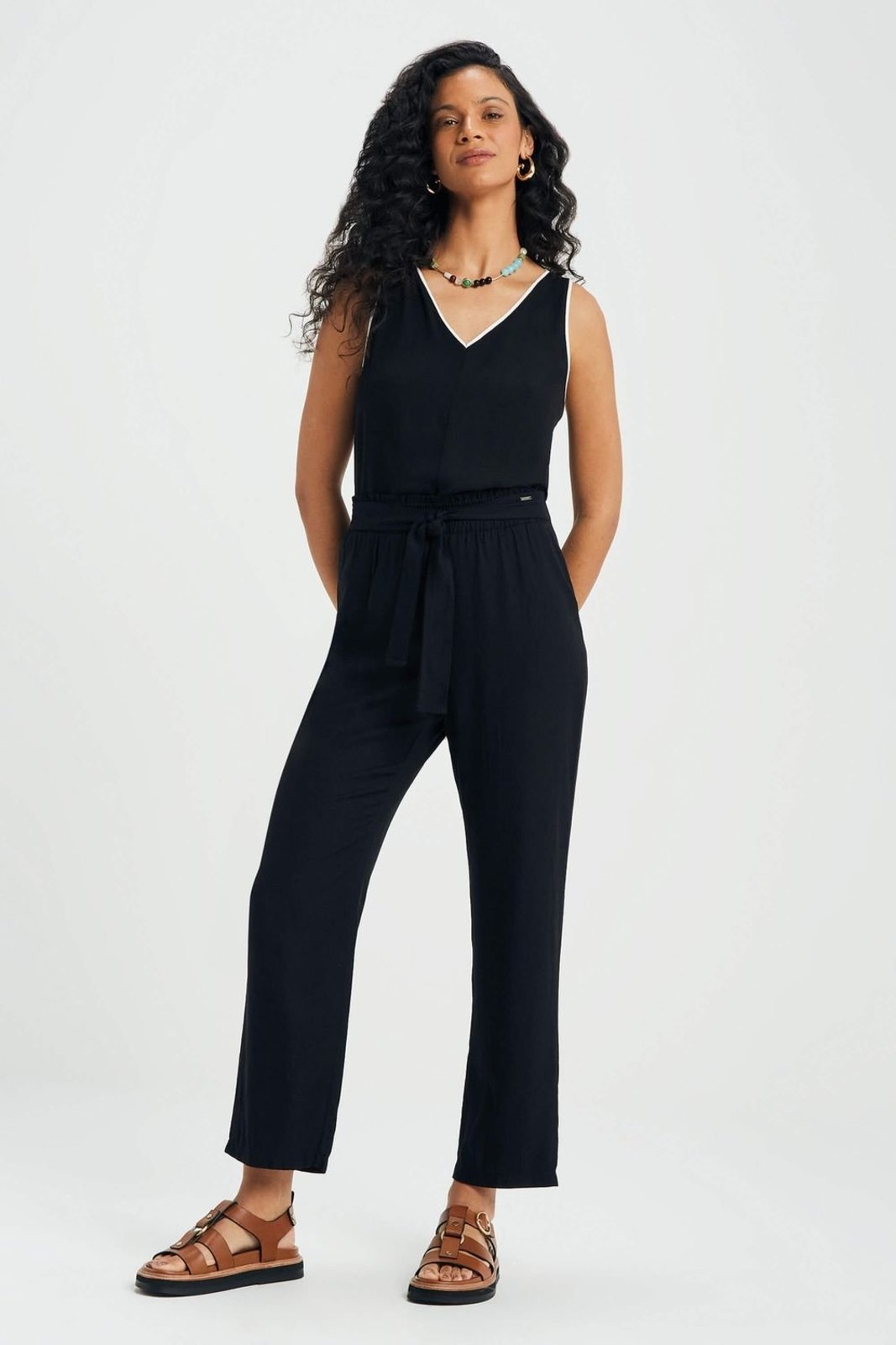 Calça Feminina Clochard Com Amarração Marialícia Preto