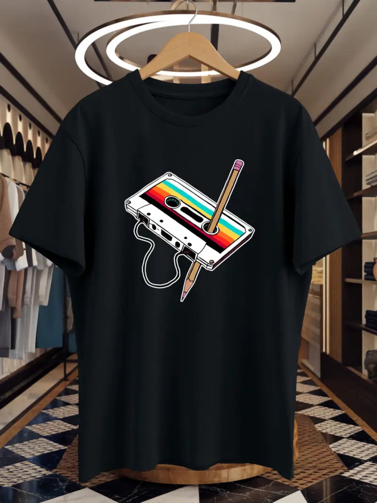 Vista 2 Camiseta Estampada Fita Retro Safira Moda Algodão Preta preto Safira Moda preto