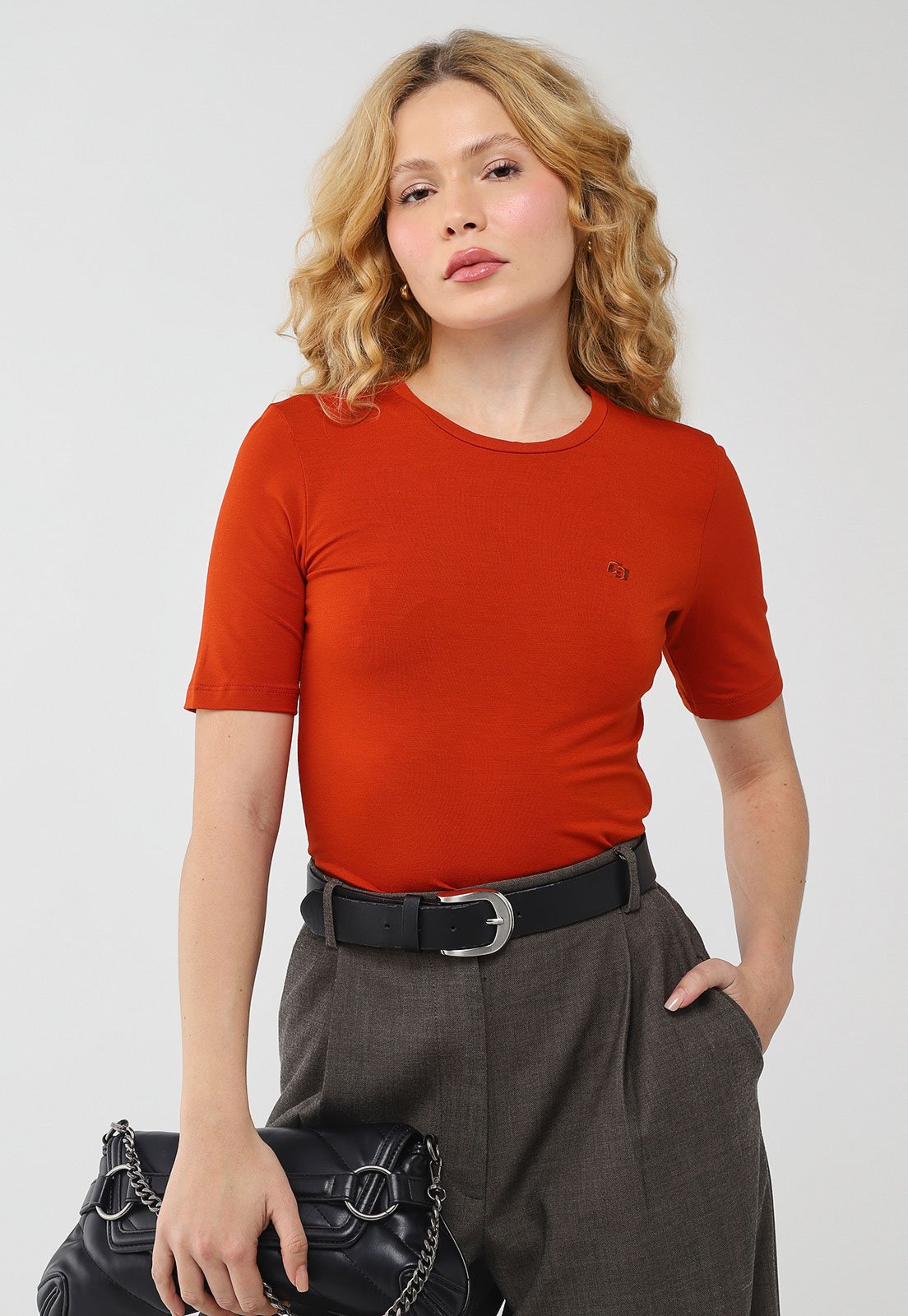 Camiseta Feminina Colcci Manga Curta Vermelha