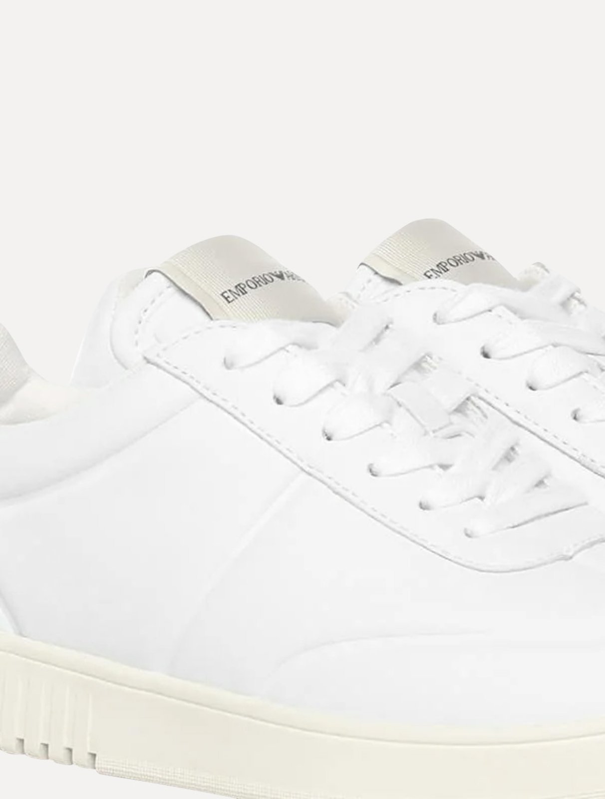 Vista 3 Tênis Empório Armani Masculino Liso branco Emporio Armani branco