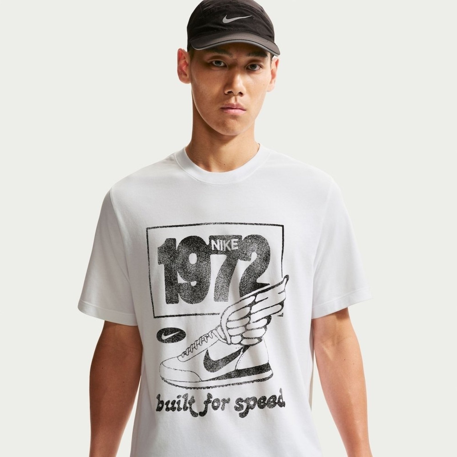 Camiseta Dri-FIT Nike Run DNA Masculina