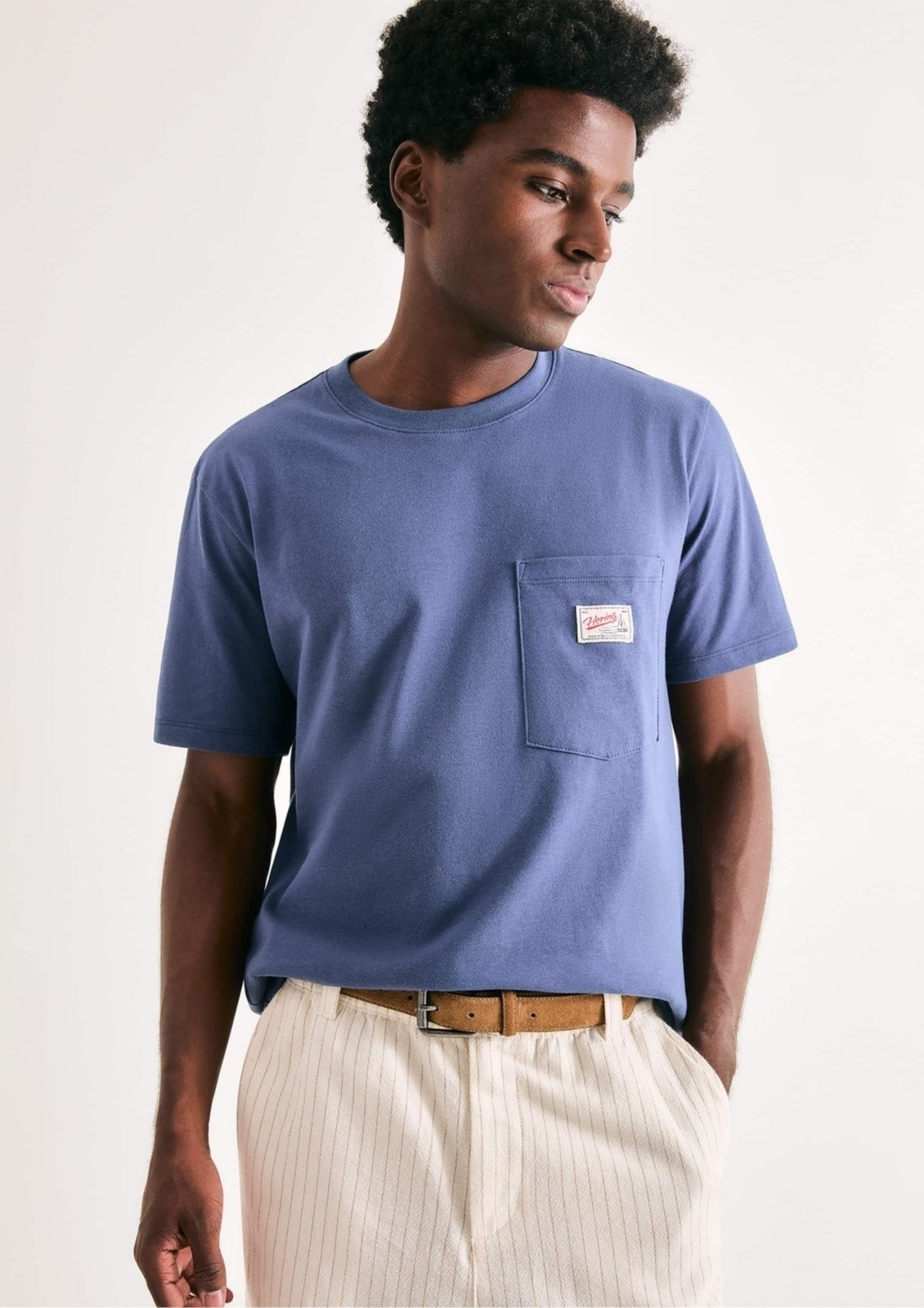 Camiseta Masculina Manga Curta Com Bolso Hering