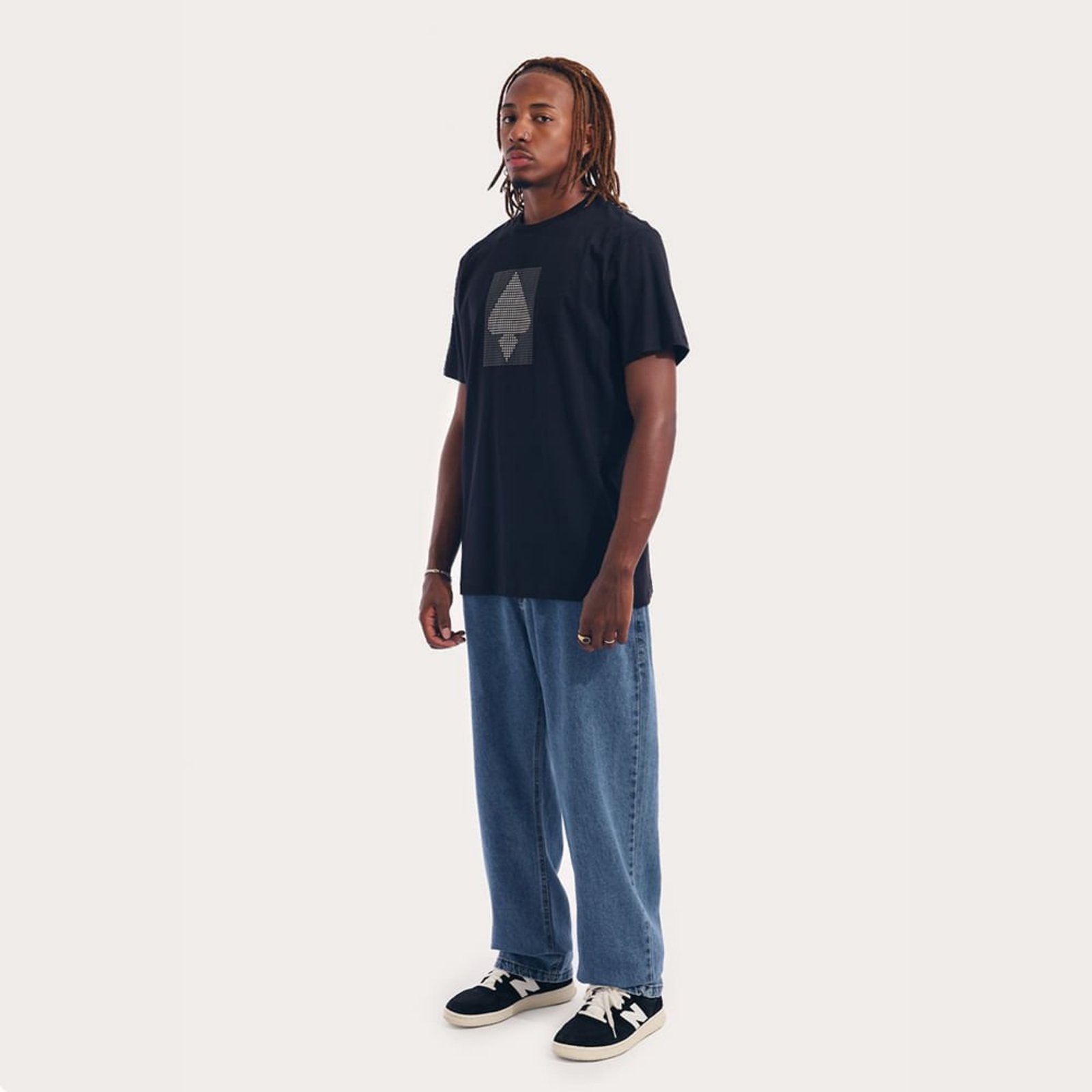 T-Shirt Regular M/C Espada Relevo Atempo