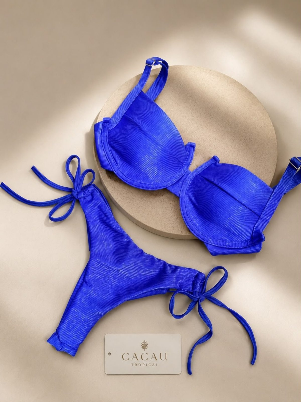 Biquíni Feminino Luxo Roxo Praia Resort e Piscina