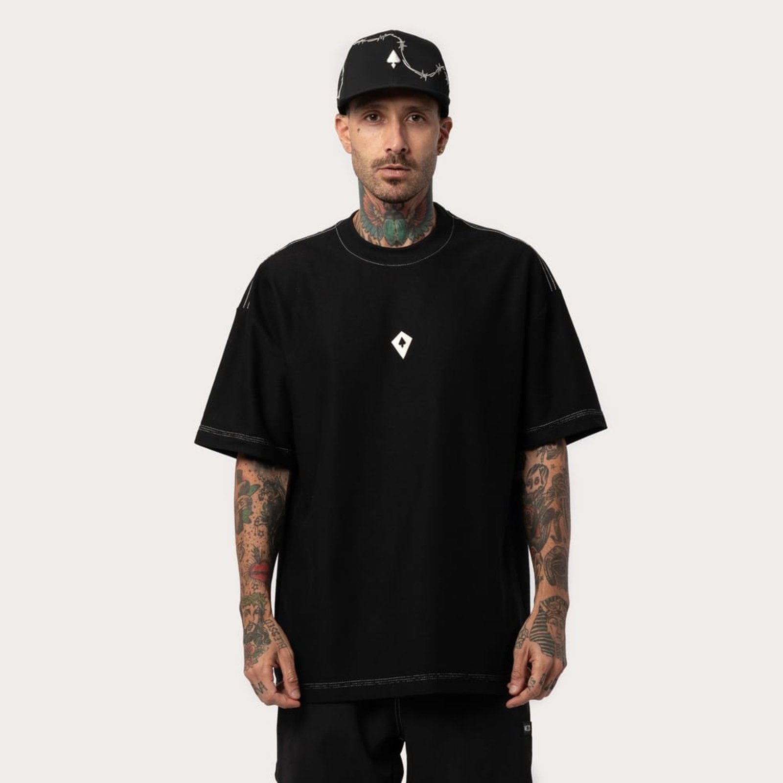 T-Shirt Mcd Box-Fit PRETO