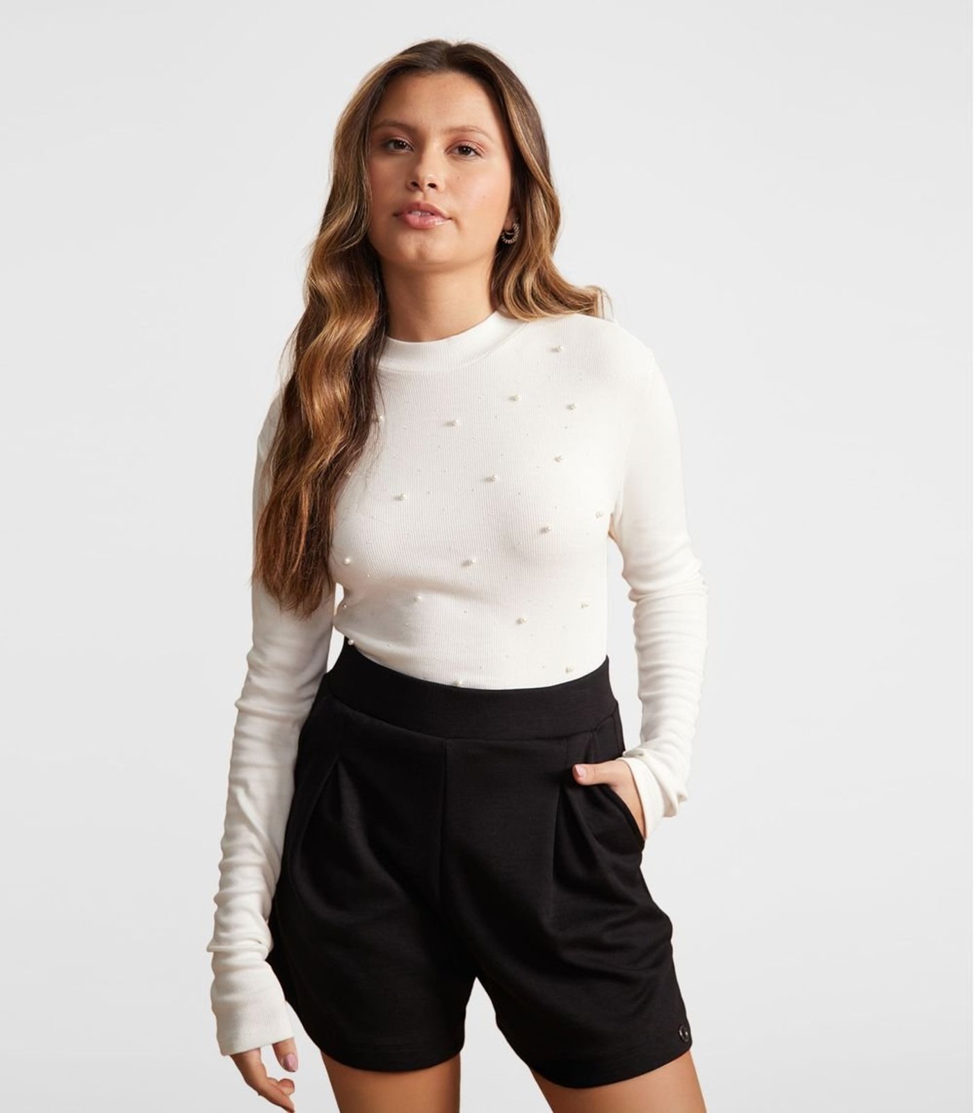 Infantil - Blusa Juvenil Manga Longa Ribana e Rebites Minty Bege