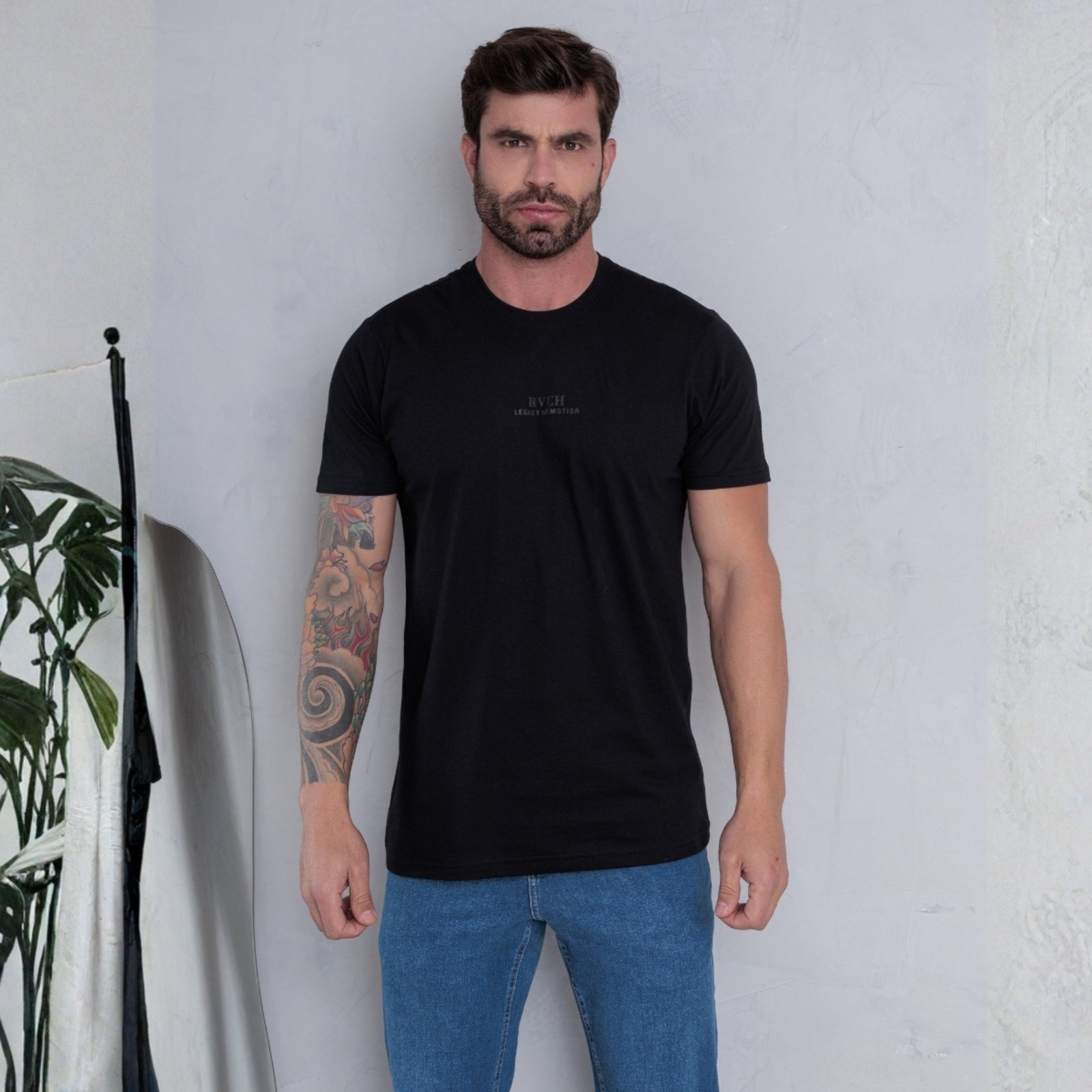 Vista 2 Camiseta Estampada Masculino Revanche Cízico preto Revanche preto