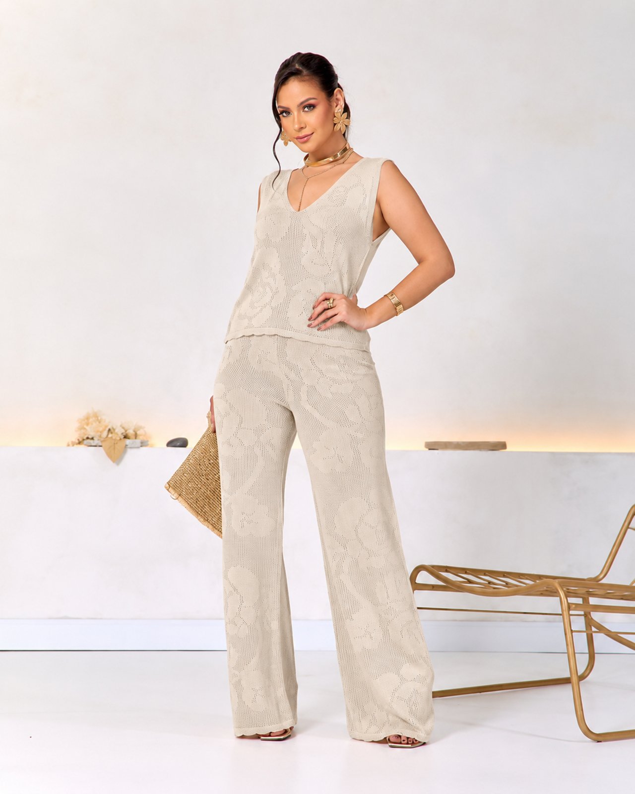 Conjunto Feminino em Tricot Rendado Regata Calça Pantalona Look Resort Verão Elegante