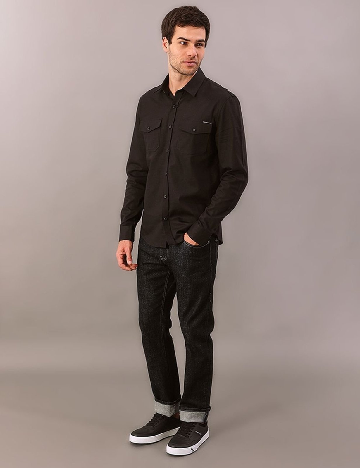 Camisa Manga Longa Calvin Klein Jeans Sarja Com Bolsos - Preto Calvin Klein Jeans