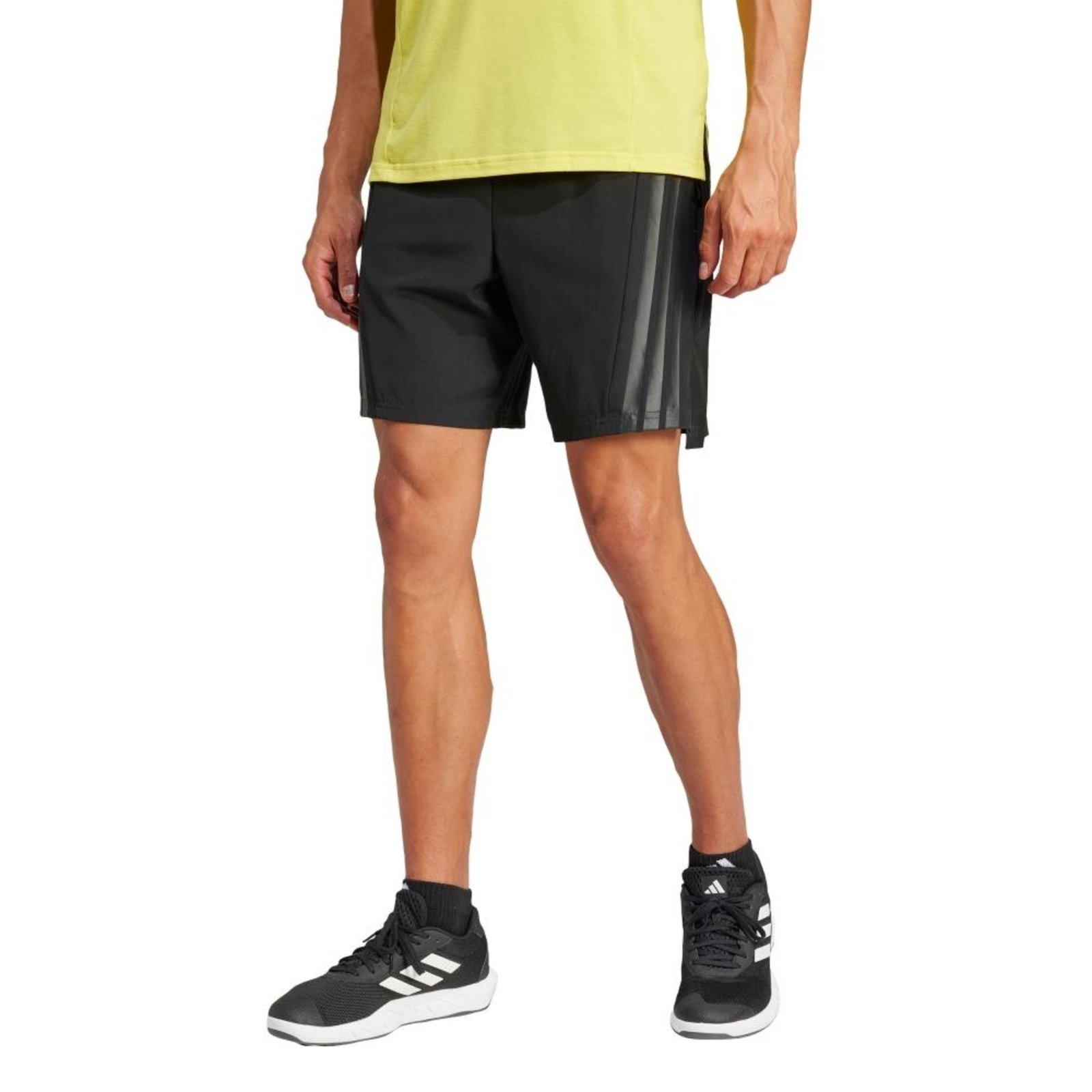Shorts com Três Listras projetados para treinar adidas Performance Preto