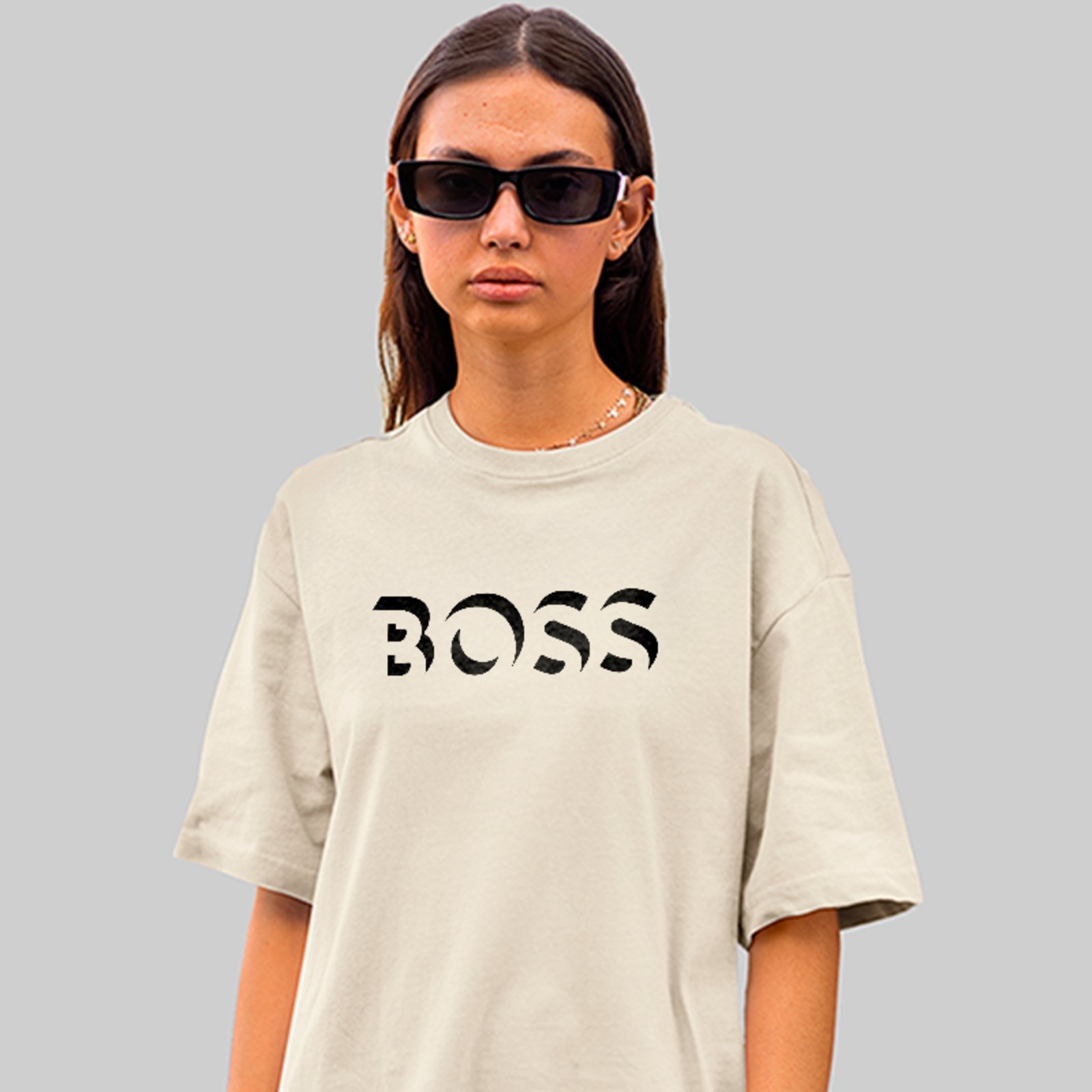Vista 3 Camiseta Oversized Boss Lifestyle Clean Urbano Luxo Off White ousy off-white white ousy off-white white