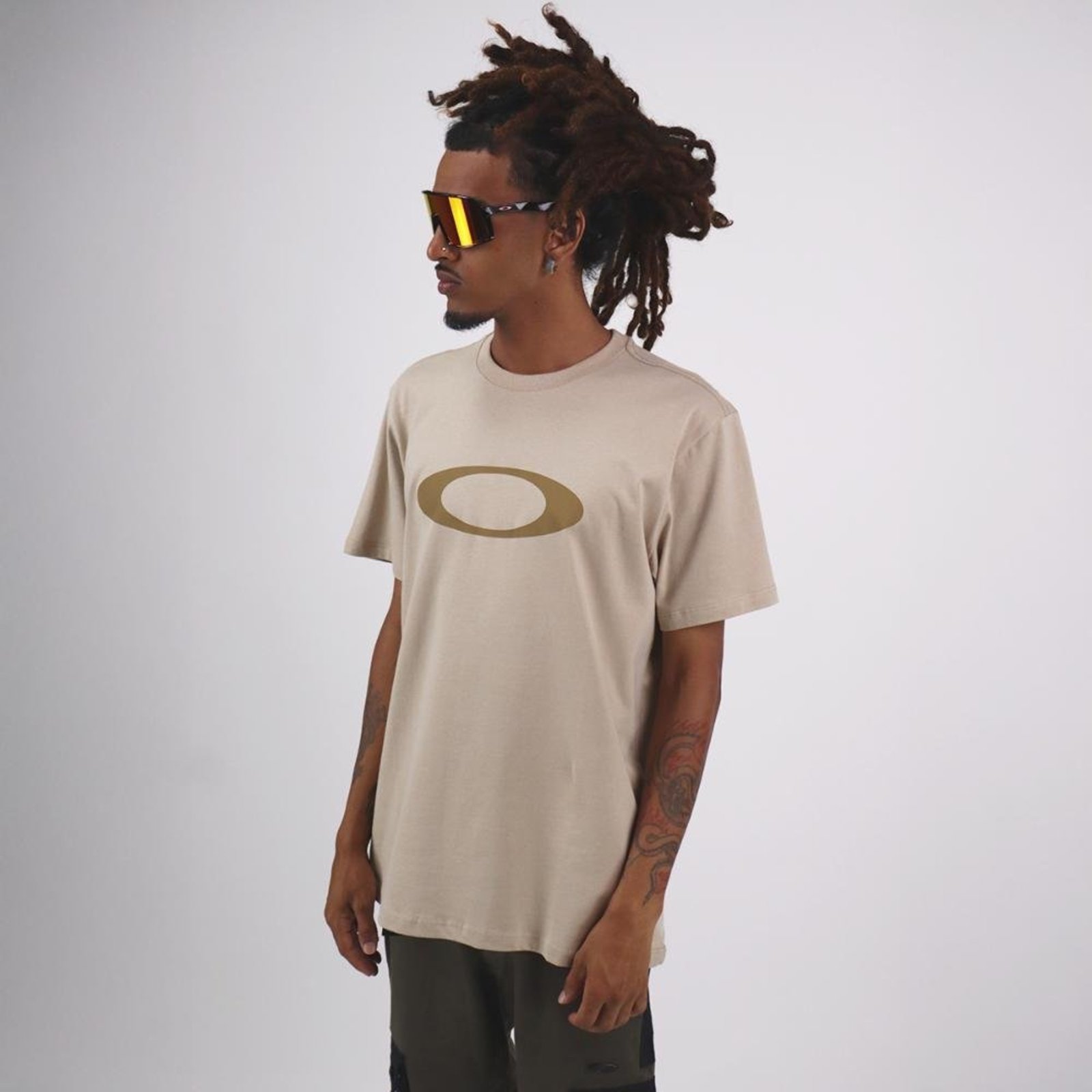 Camiseta Oakley Logo O Ellipse Bege