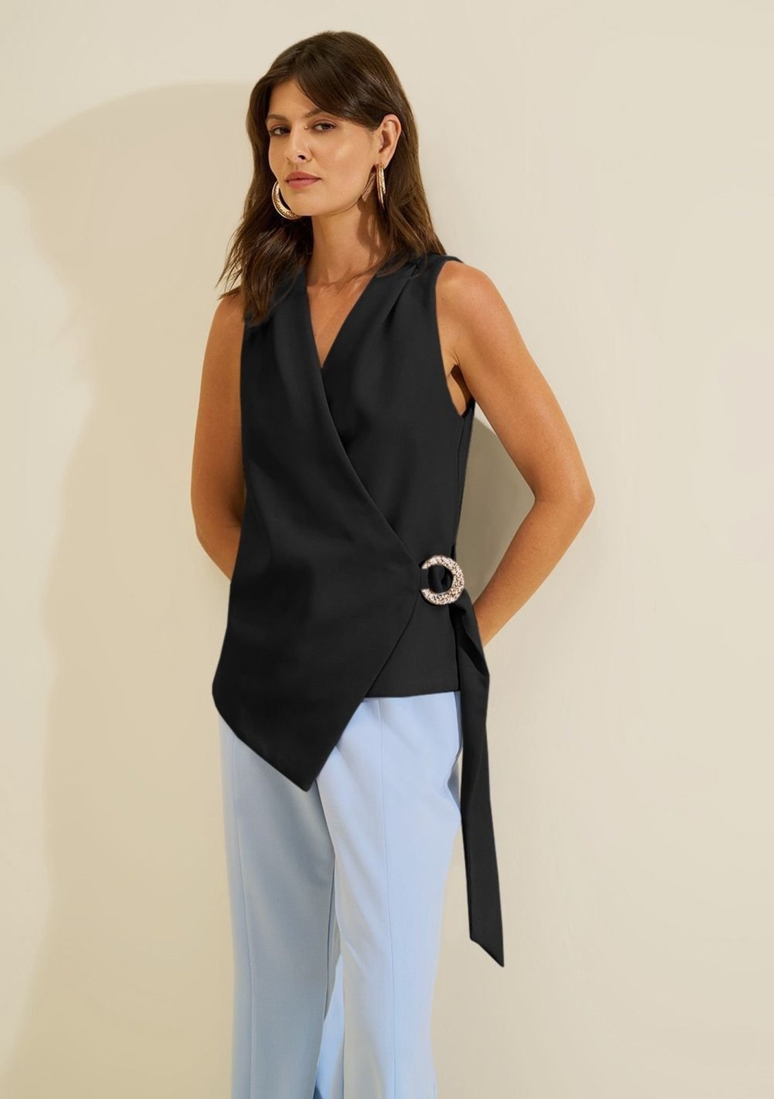 Blusa Decote V Origem - Preto
