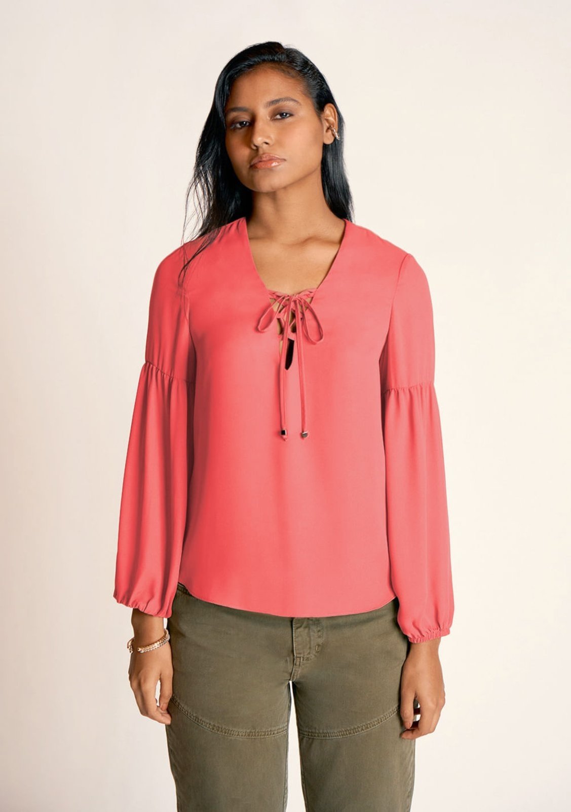 Blusa Zinco Decote V Manga Longa Com Amarração Rosa