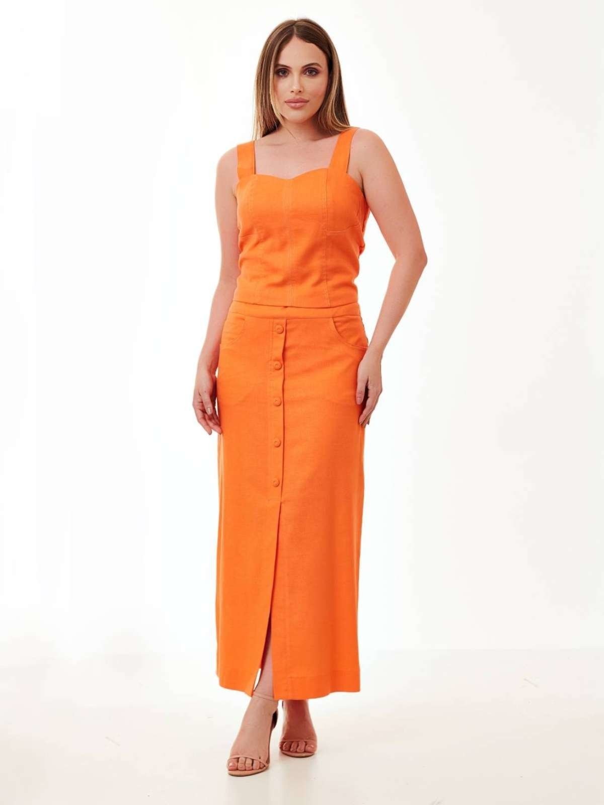 Conjunto Mamorena em Linho com Elastano de Blusa de Alça com Saia Midi com Fenda
