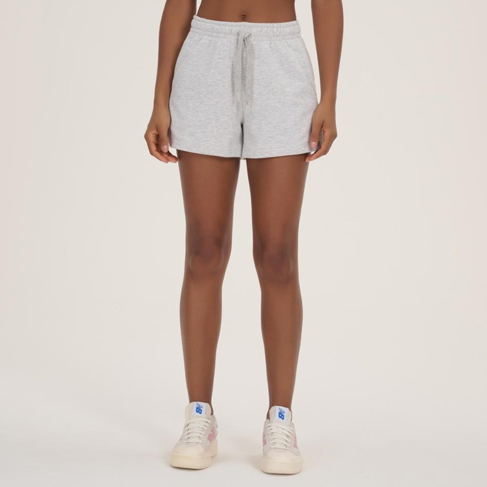 Vista 2 Shorts Essentials Feminino New Balance incolor New Balance incolor