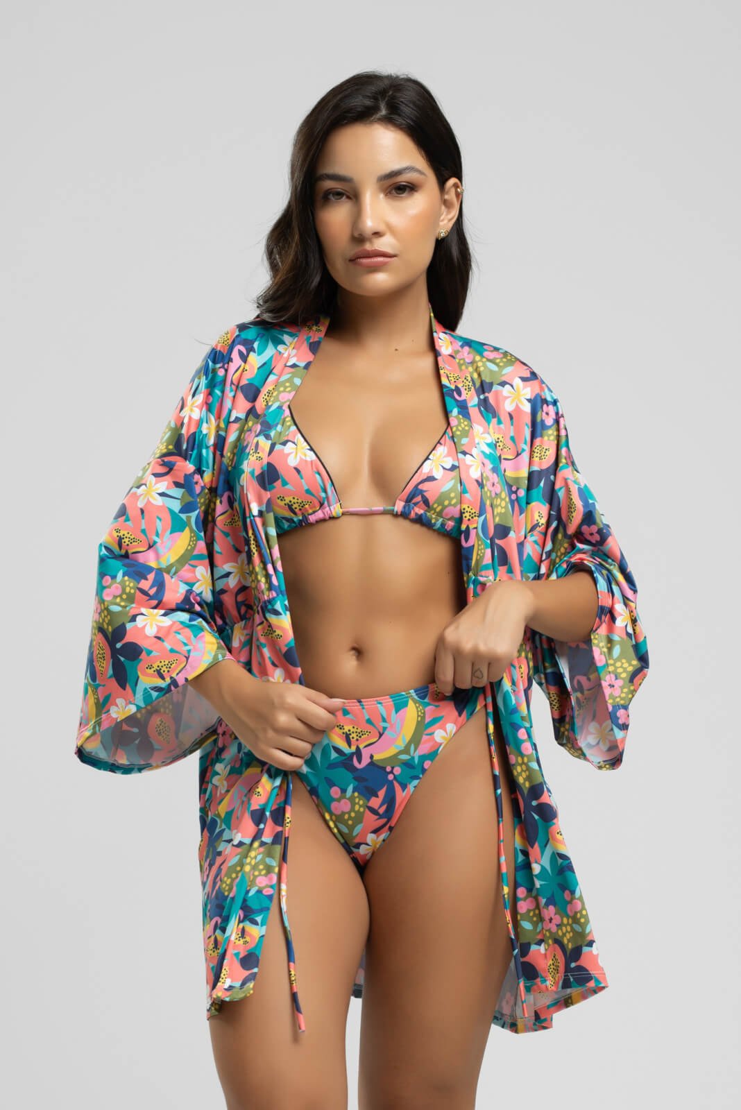 Vista 2 Saida de Praia Kimono Vicbela Curto Manga Longa Camisão De Amarrar Proteção UV Flor estampado/floral Vicbela estampado/floral
