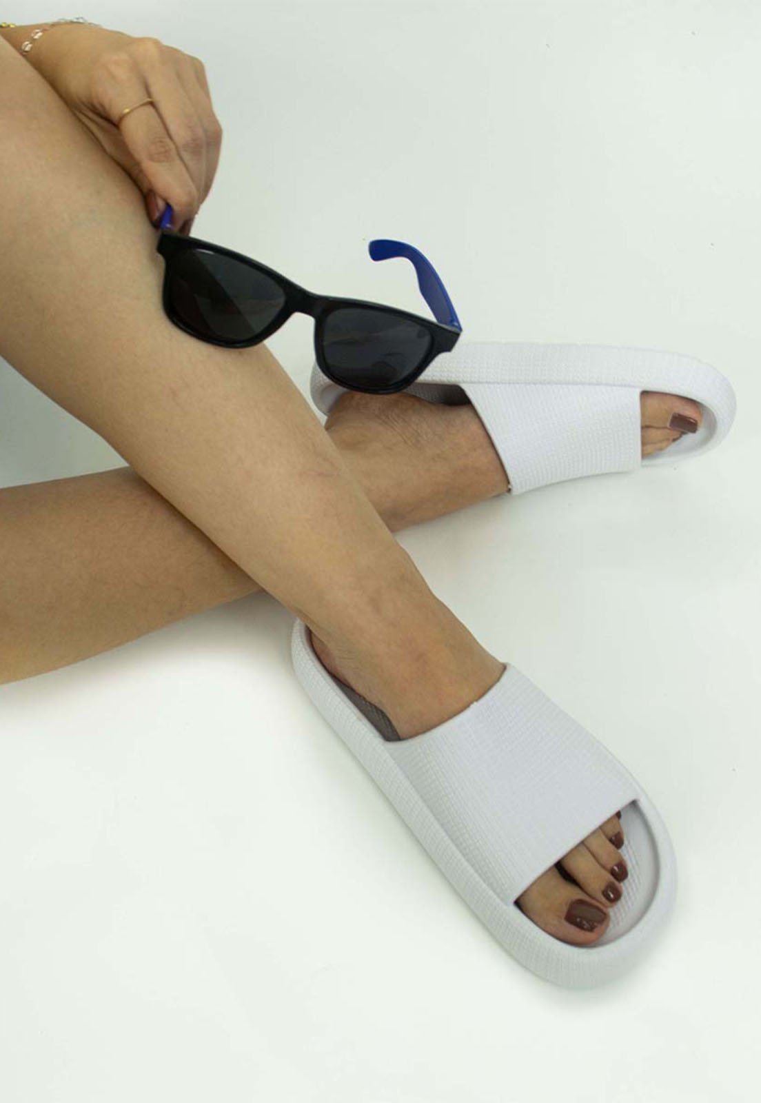 Vista 3 Infantil - Kit Óculos de Sol E Chinelo Slide Nuvem Pópidi Menino azul/branco Pópidí azul/branco