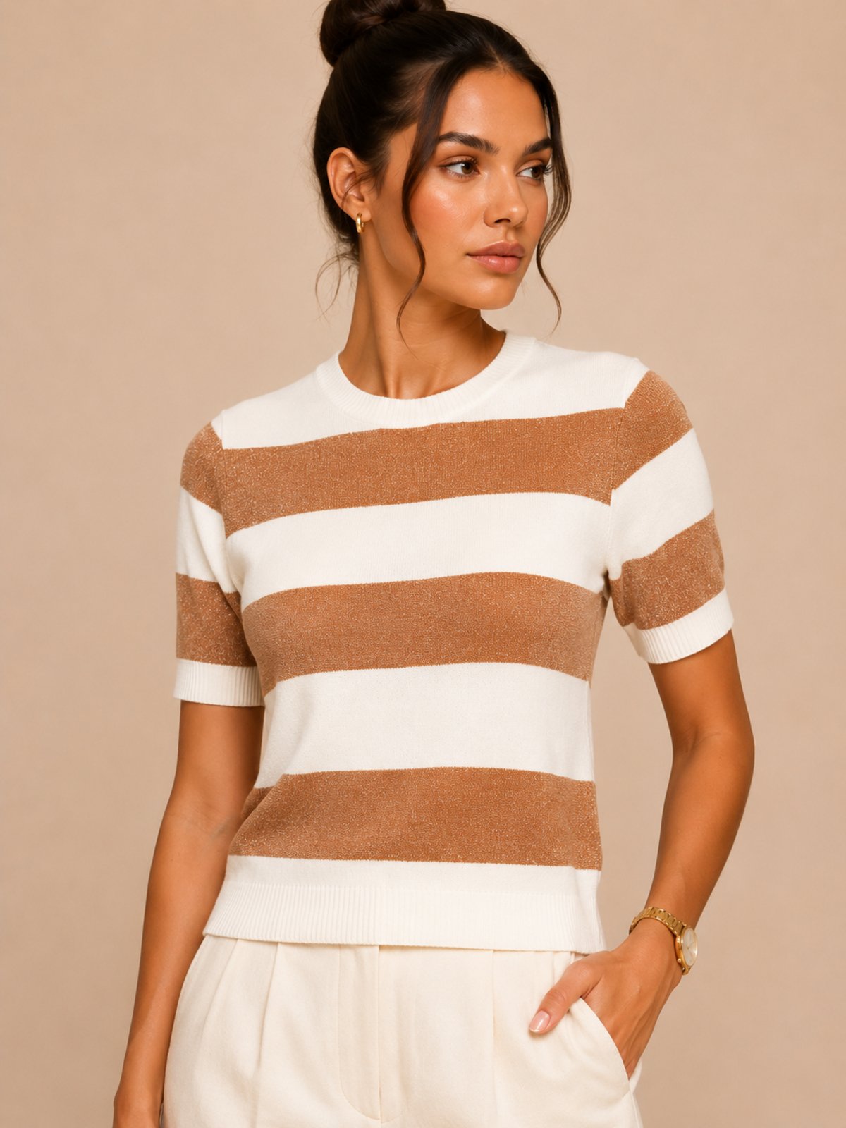 Blusa Feminina Modal Listrada Manga Curta Toque Macio Confortável Bege