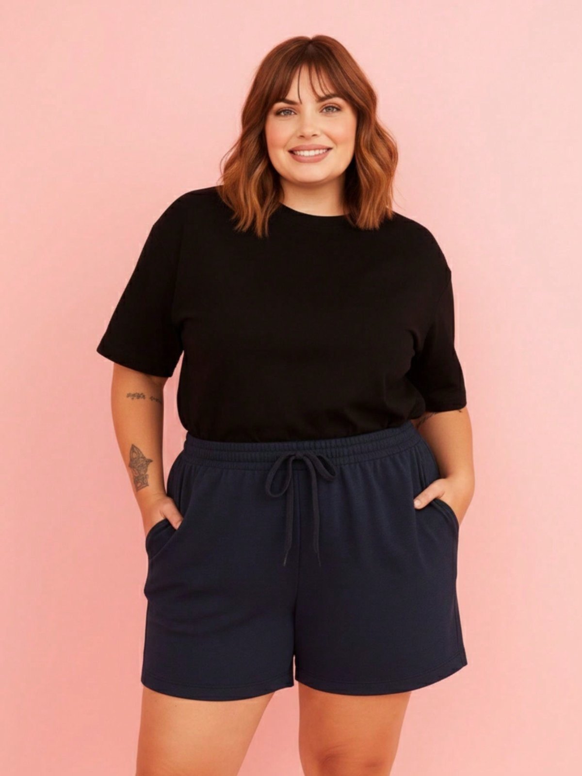 Bermuda de Moletom Plus Size Feminino Azul Marinho Shorts de Moletom Plus Size Bermuda de Mulher