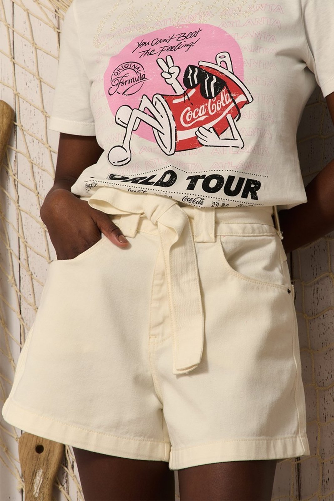 Shorts Jeans Curto Coca-Cola