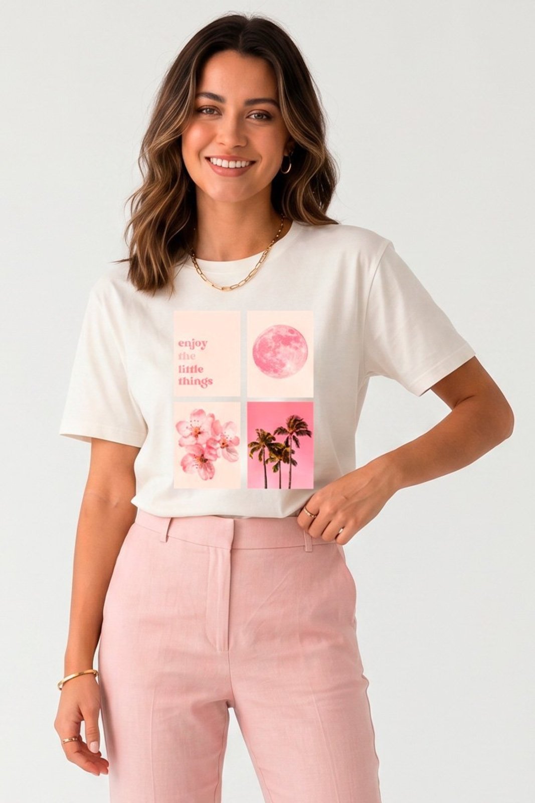 T-shirt Feminina Cianitas Off Estampa Rosa Claro