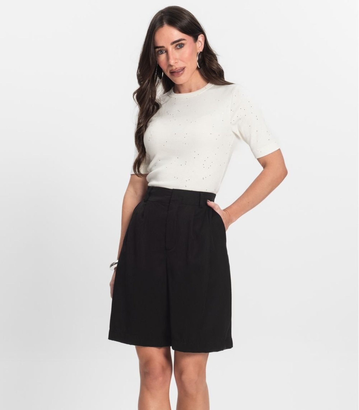 Bermuda Feminina Com Bolsos Endless Preto