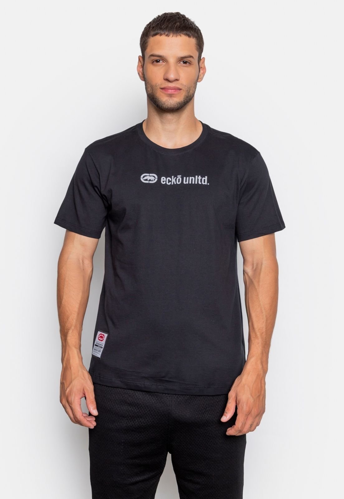 Camiseta Ecko Estampada Famous Preta