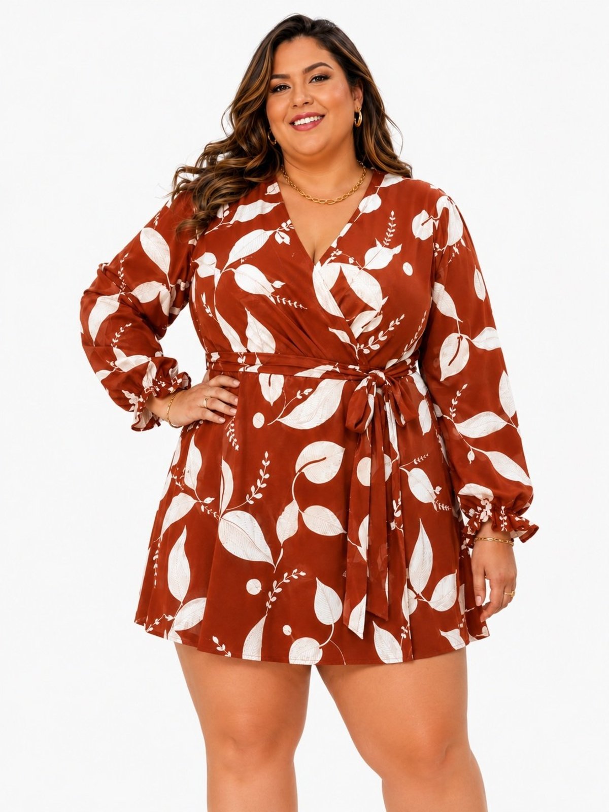 Macaquinho Plus Size Manga Longa Transpassado Floral