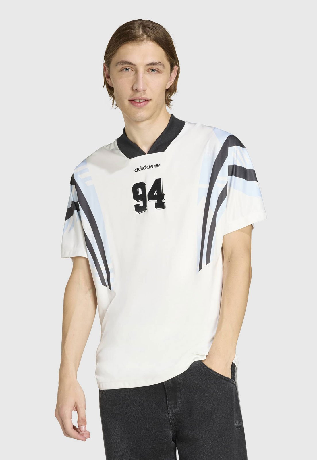 Camiseta Masculina adidas Originals Decote V Santiago 94 Branco