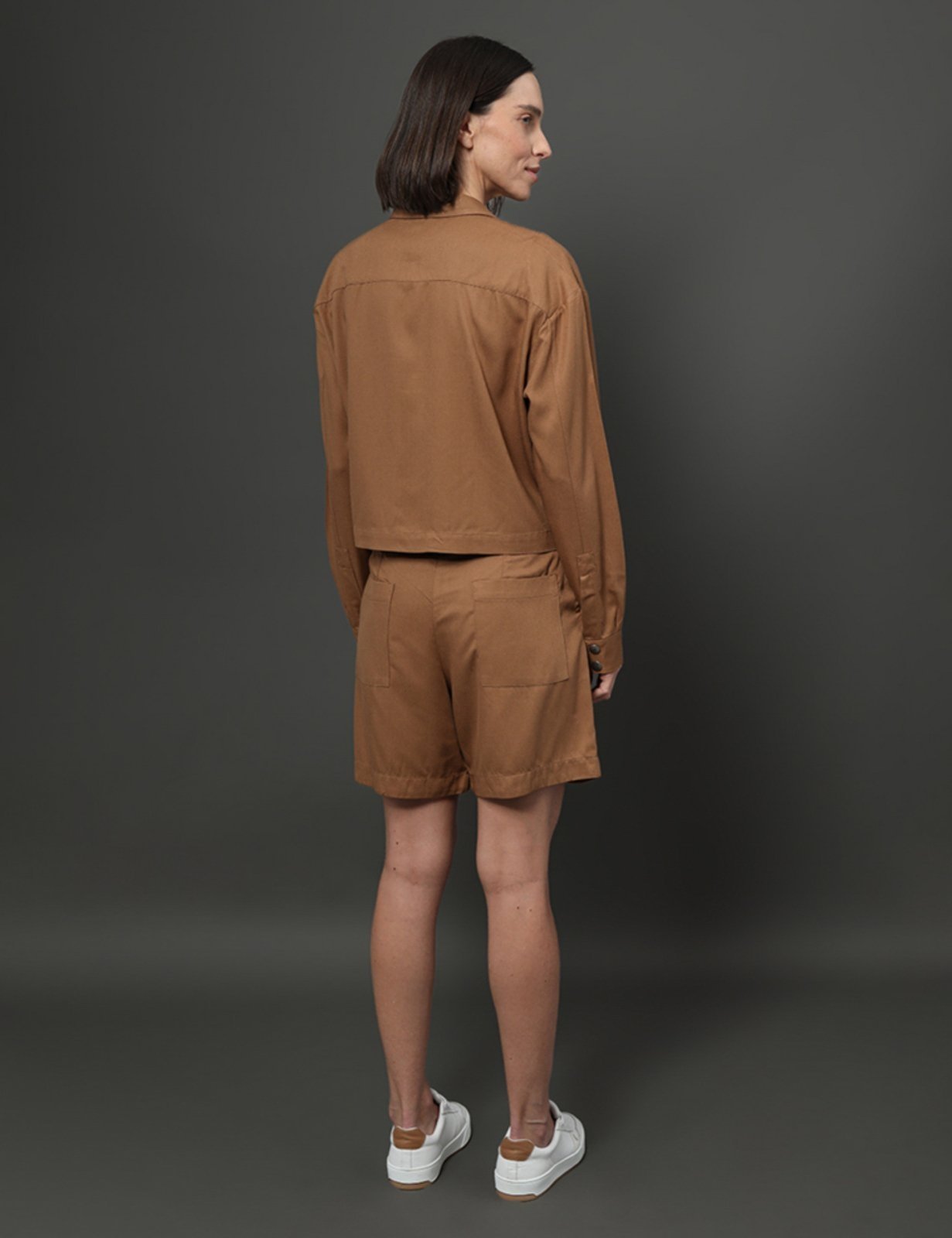 Vista 3 Camisa Feminina Nervura Calvin Klein Jeans - Havana caramelo Calvin Klein Jeans caramelo