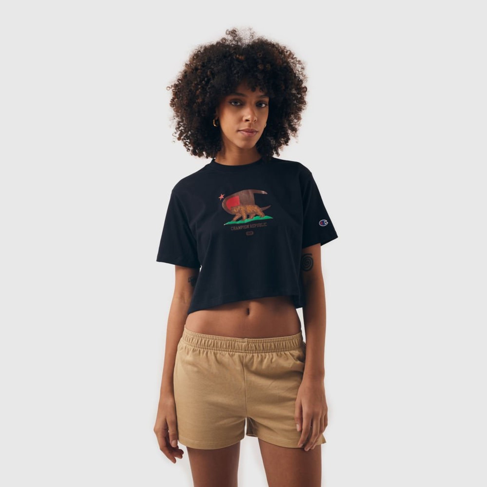 Camiseta Champion Athletic Cropped C Republic