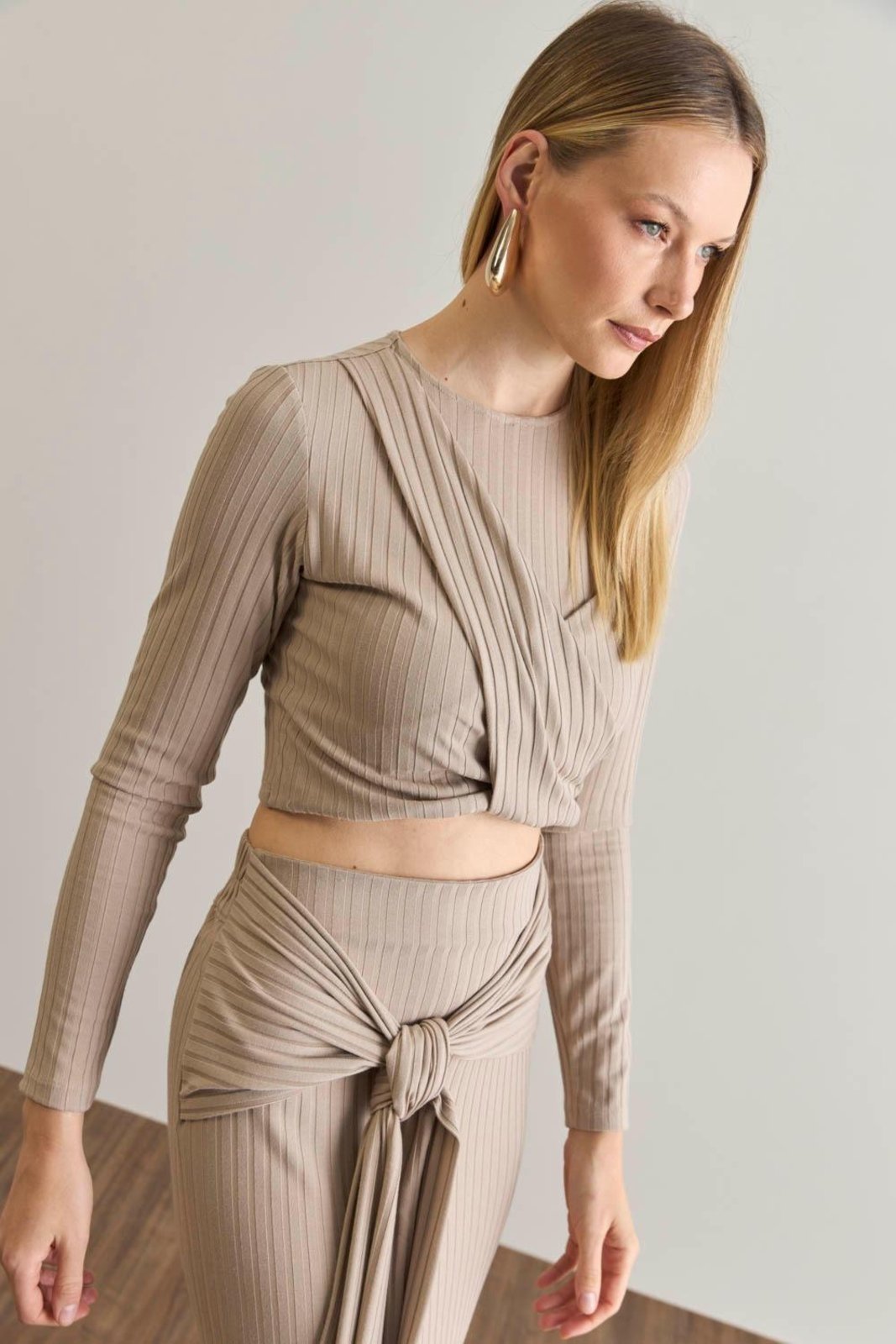 Blusa Manga Longa Carlota Costa Bege