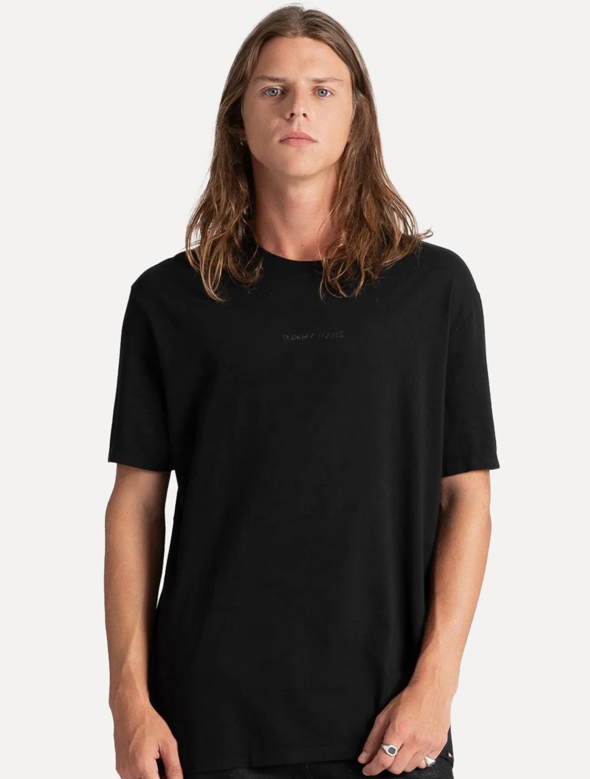 Vista 2 Camiseta Tommy Jeans Masculina Linear Gel preto Tommy Jeans preto