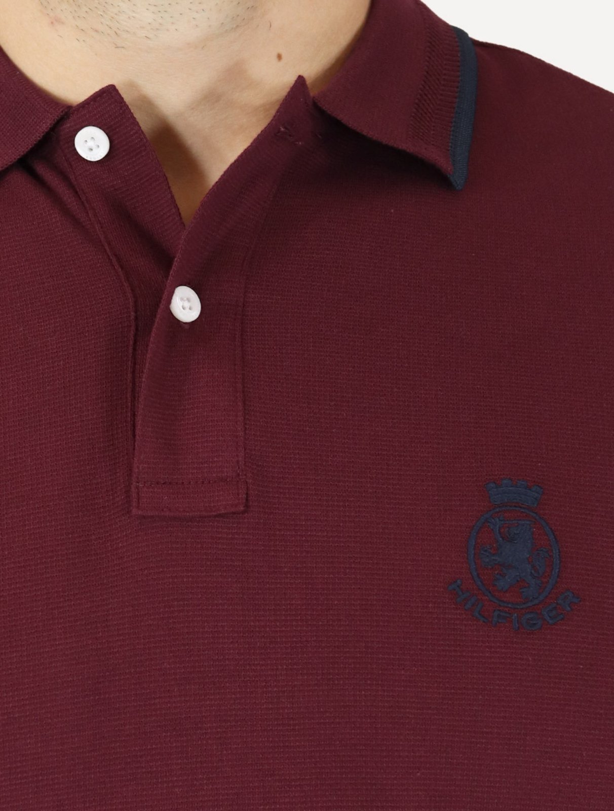Vista 3 Polo Tommy Hilfiger Masculina Regular Holiday Crest bordô Tommy Hilfiger bordô