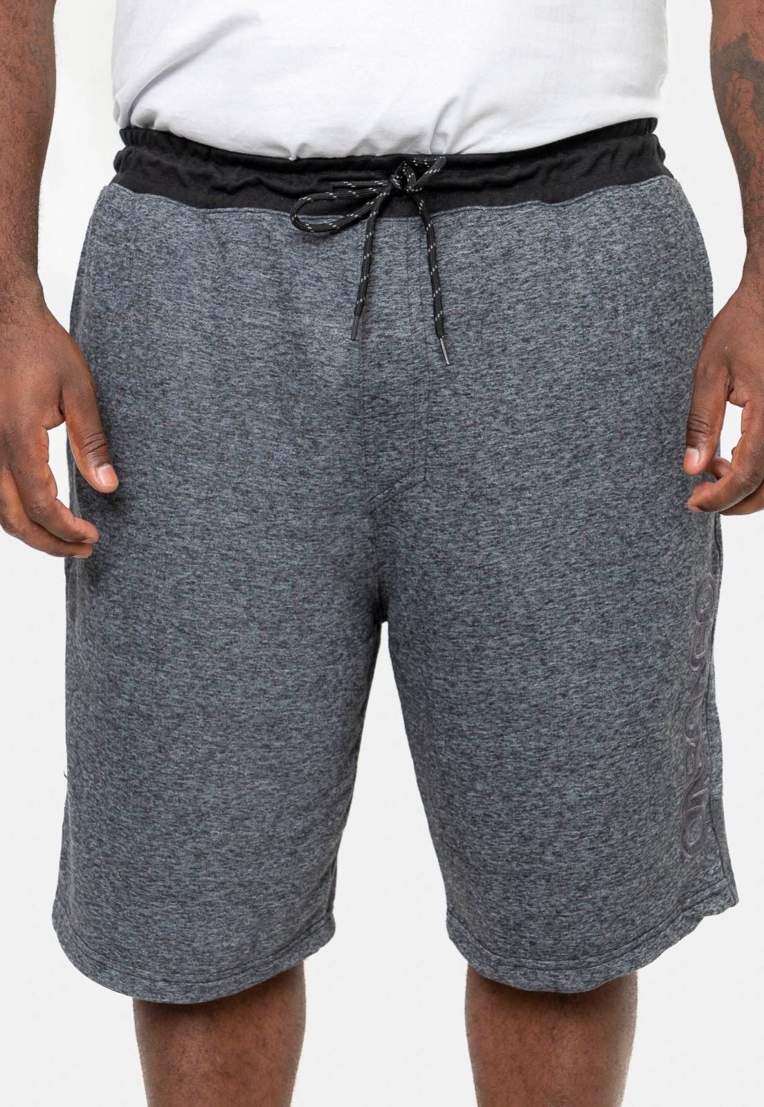 Bermuda Onbongo Moletom Plus Size Preta Mescla