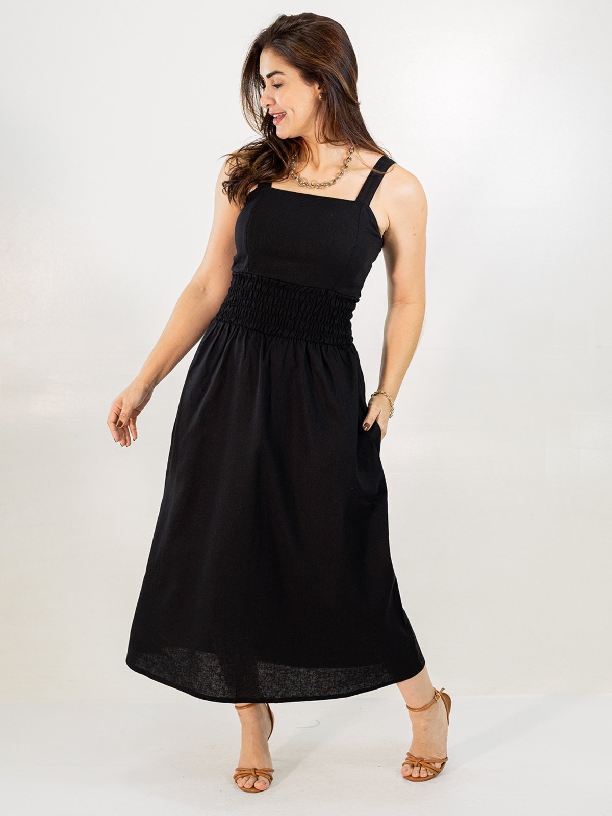 Vestido Midi Linho Lastex Bolsos Laterais Nude Preto Anticorpus