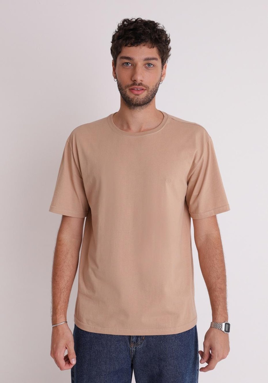 Camiseta básica Gang 100% algodão cor natural conforto