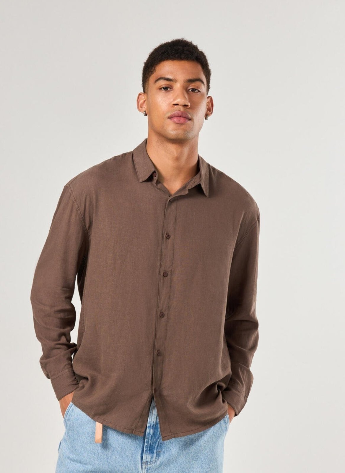 Vista 2 Camisa Comfort Manga Longa Linho Youcom marrom Youcom marrom