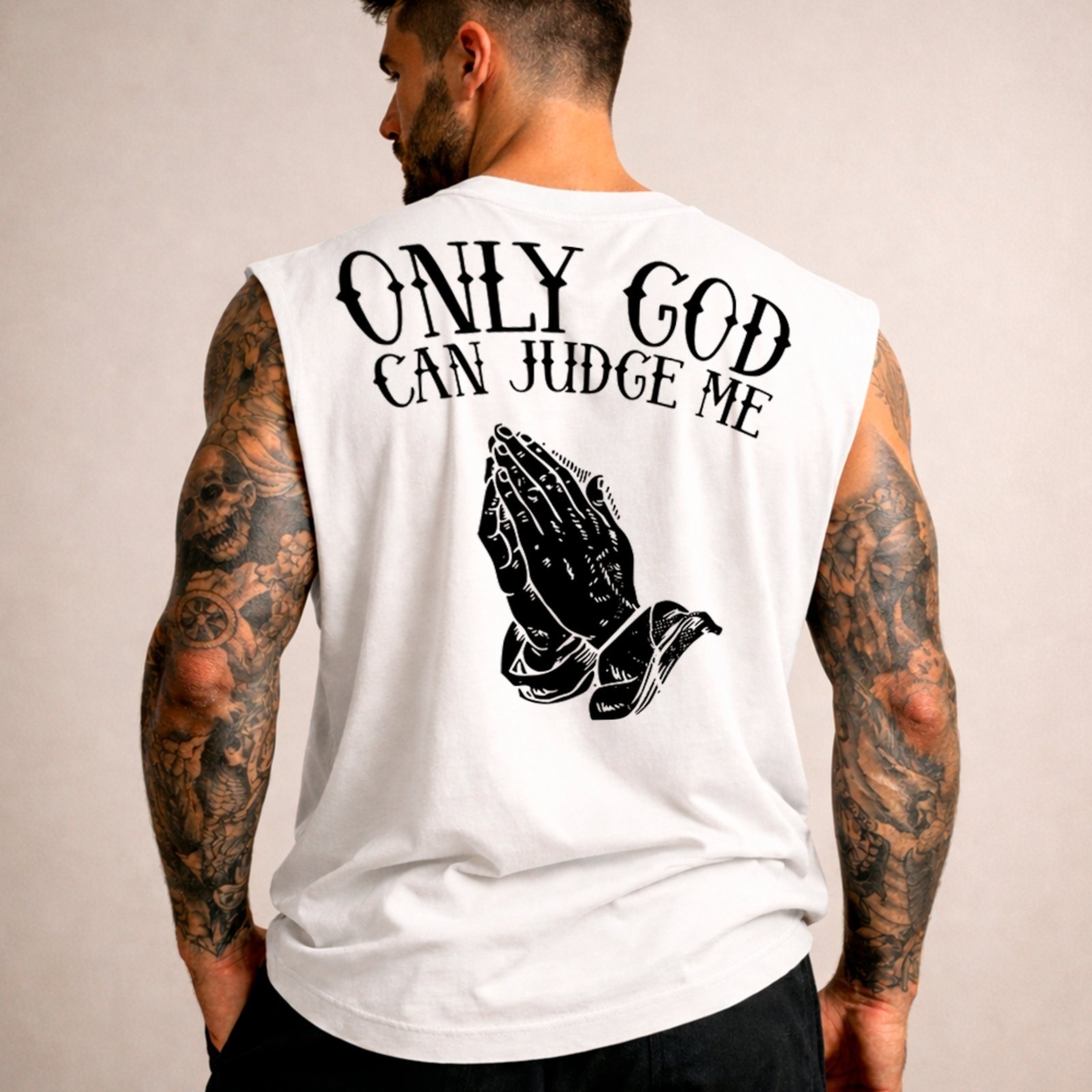 Camiseta Regata Machão Só Deus Pode Me Julgar Mensagem Cristã Branco