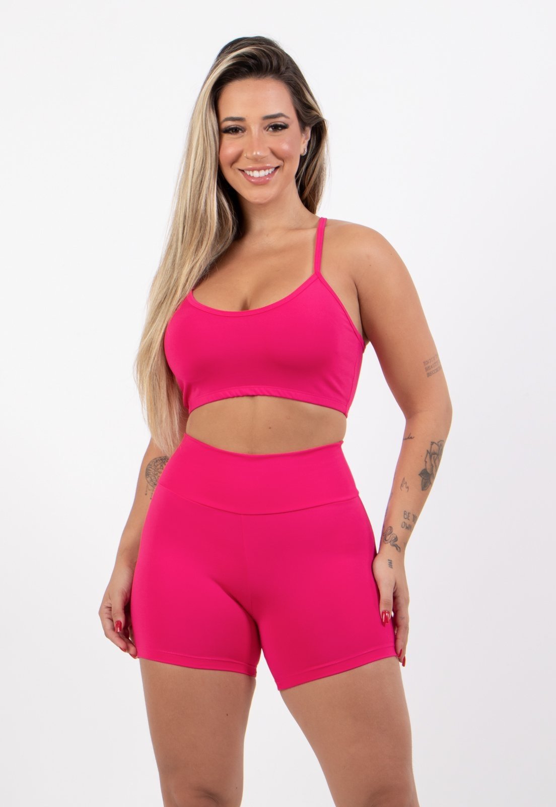 Conjunto Feminino Fitness Top alça fina e Short Curto Suplex Lisa Treino Academia 4 Estações Rosa