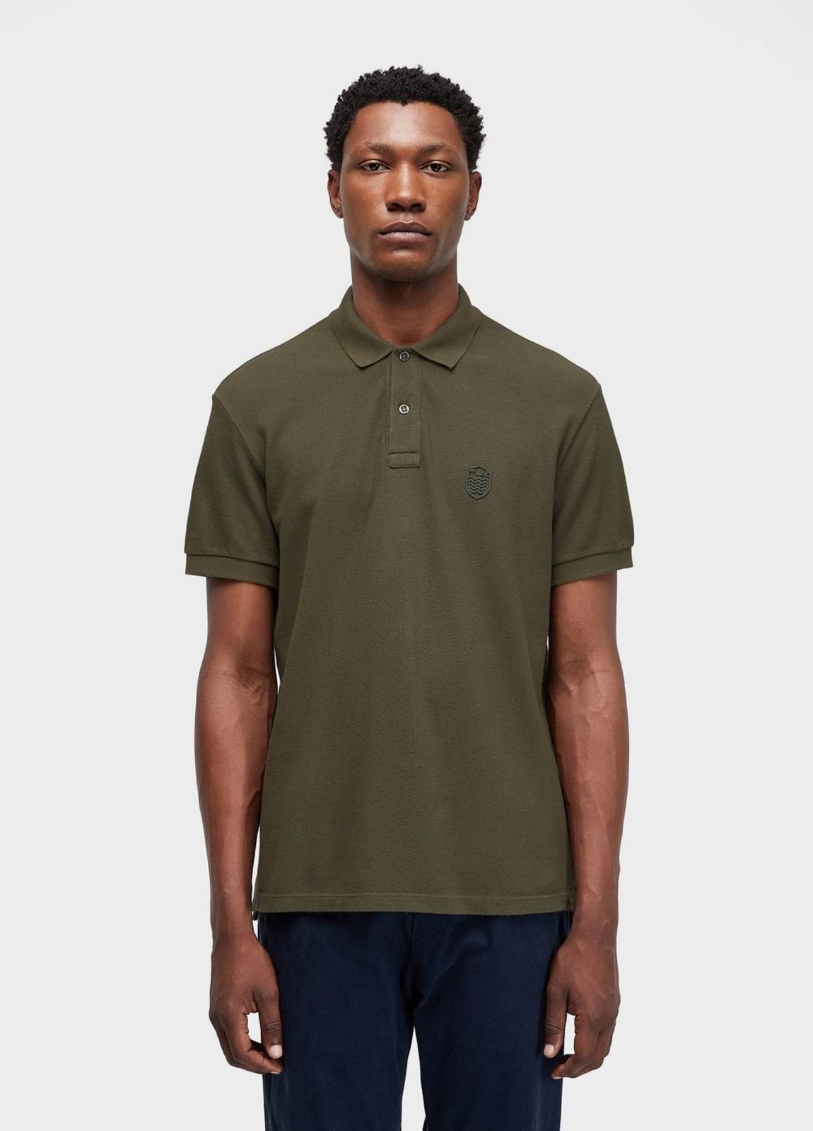 Polo brasão embossed color OSKLEN